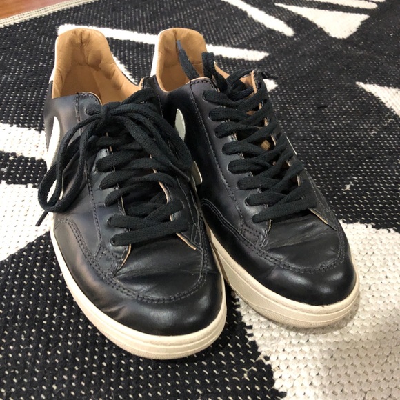 esplar leather black pierre